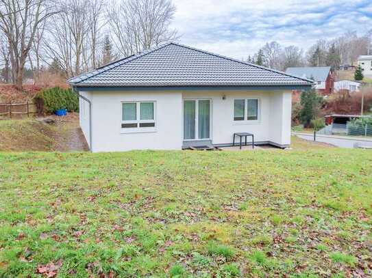 +++ Moderner Bungalow mit großem Grundstück am Tharandter Wald +++