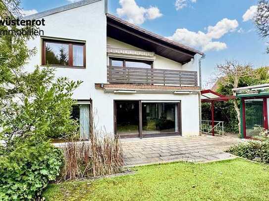 Geräumiges Architektenhaus mit Schwimmbad, Garage und Garten in beliebter Wohnlage von Brühl!