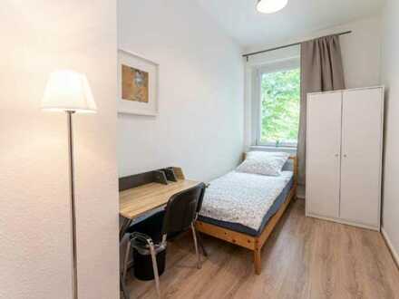 Cosy single bedroom in a 3-Bedroom apartment close to Franckepark