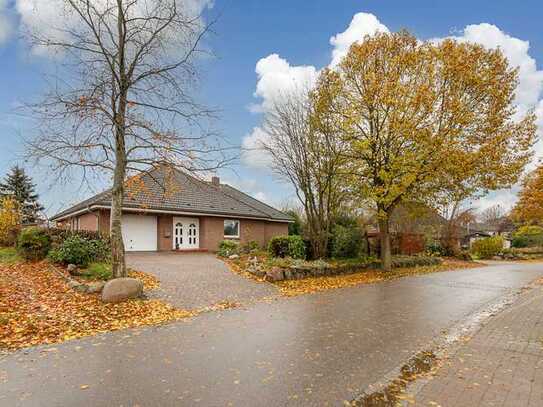 Charmantes Einfamilienhaus mit großzügigem Garten und Teich in ruhiger Lage!