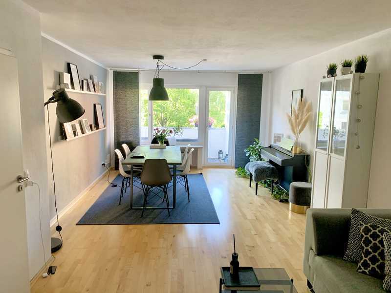 Helle 3,5-Zimmer-Wohnung mit Balkon in Schwabing - Top Lage direkt bei U-Bahn, Supermärkten, etc.