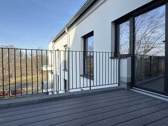 ** Wohnen am Park ** Neubau-Erstbezug ** 4-Raum WE ** großer Balkon ** Einbauküche ** Lift