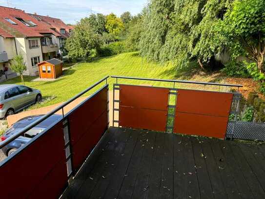 Freundliche 2,5-Zimmer-Wohnung mit EBK in Stuttgart-Plieningen