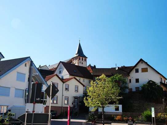 Ansprechende 3-Zimmer-Etagenwohnung mit Einbauküche in Frammersbach