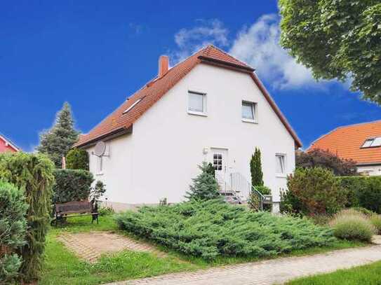 Gemütliches Einfamilienhaus mit Garten in Bad Dürrenberg sucht eine neue Familie