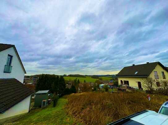 KÜRTEN - BAUEN AUF IHR TRAUMGRUNDSTÜCK - MIT FERNBLICK