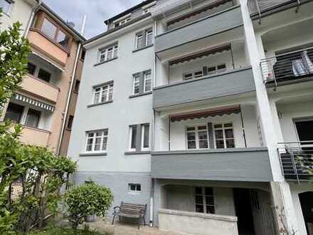 Gemütliche Altbau 3-Zi-Wohnung m. Balkon und EBK in Aschaffenburg - zentral, aber ruhig - EG