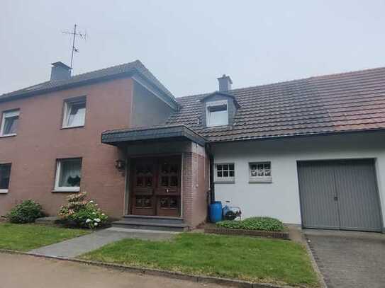 Doppelhaushälfte für die große Familie in Dorsten-Holsterhausen direkt am "Blauen See"