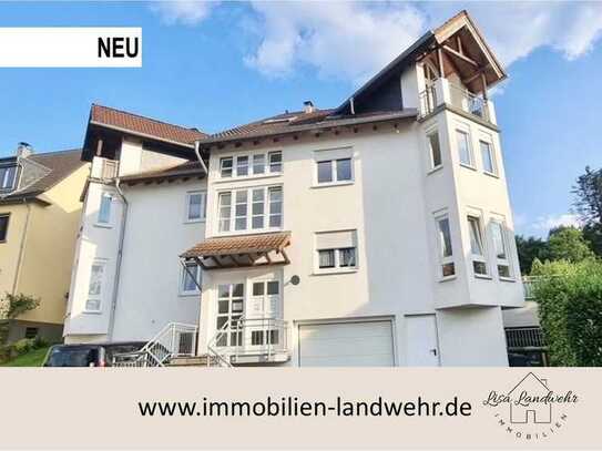 Traumwohnung mit 4 Zimmern, Aufzug und Garage in 53604 Bad Honnef: Ihr neues Zuhause wartet!