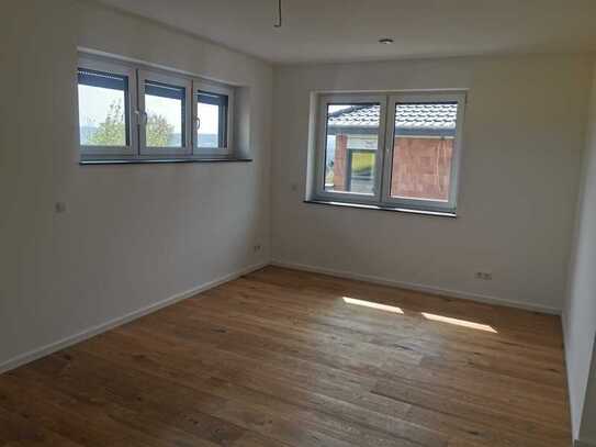 Helle 3,5-Zimmer-Wohnung mit großer Terrasse in Plaidt