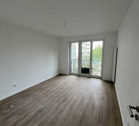 Ehrenfeld - Erstbezug modernisierte Wohnung mit Balkon!