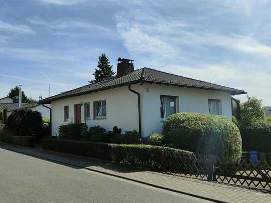 Freistehender Einfamilienbungalow in Bestlage von Taunusstein-Hahn