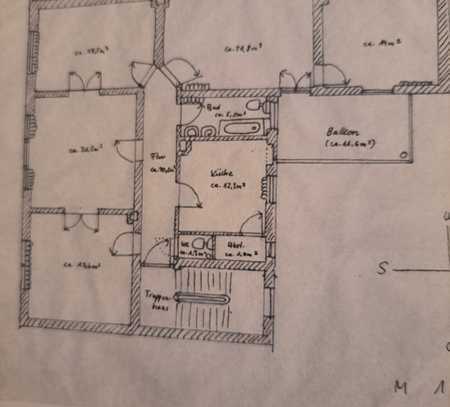 5 Zimmer EG-Altbauwohnung plus 2 Zimmer und WC im DG