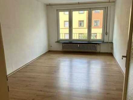 Stilvolle, geräumige 1-Zimmer-Wohnung mit EBK in Mannheim