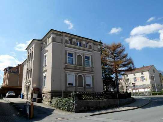 Stattliche, großteils sanierte Gründerzeit-Stadtvilla mit 4 Wohnungen & schönem Garten in Stollberg