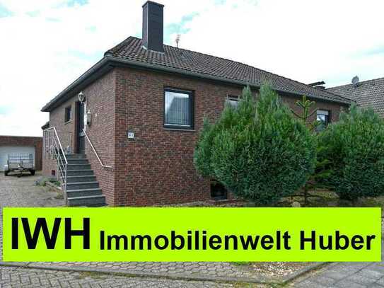 Freistehendes Einfamilienhaus (195qm) mit Garage, Carport & schönem Garten