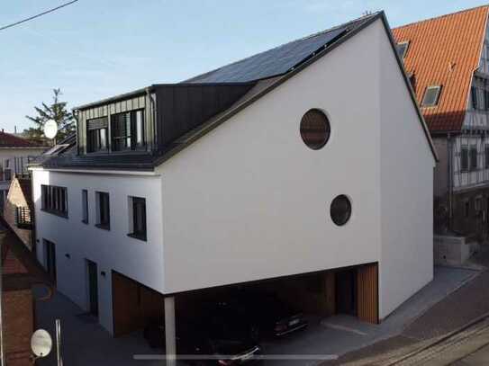 NEUBAU 4-Zimmer-Wohnung und Balkon in Schwaikheim