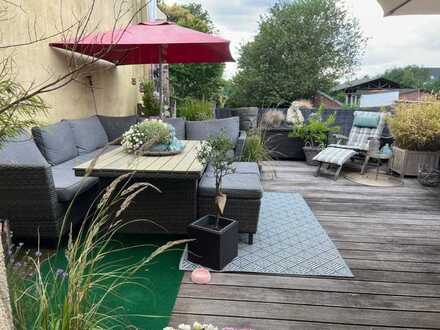Korschenbroich - Lüttenglehn: 
1.OG traumhafte 3 Zimmer mit Kamin und sonniger Dachterrassen Oase