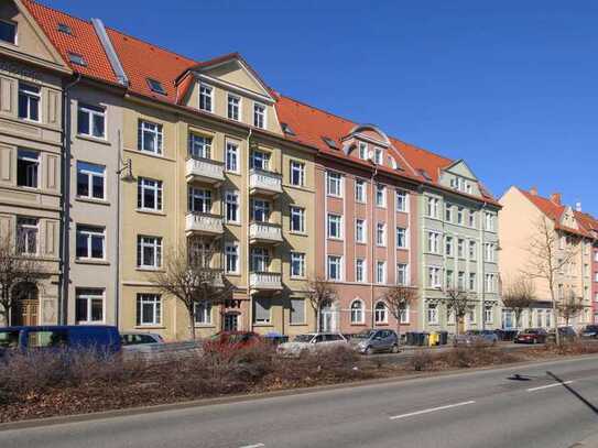 3 Mehrfamilienhäuser inklusive Einfamilienhaus im Innenhof direkt in der Johannesvorstadt Erfurt!