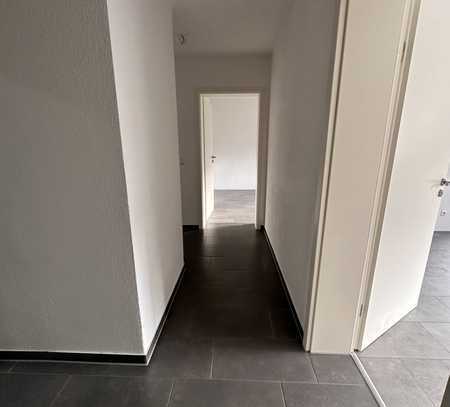 3-Zimmer-Wohnung mit Balkon und EBK in Esslingen