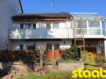 REIHENENDHAUS MIT GROßEM GARTEN, GARAGE UND NÄHE ZUR STADT - STADTTEIL NILKHEIM!
