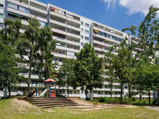 Sanierte Familienwohnung mit Aufzug und Balkon!