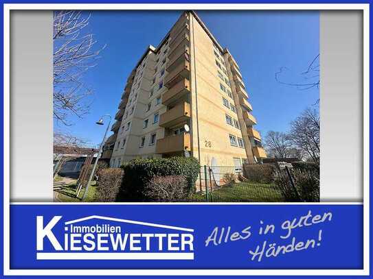 Barrierefrei, Aufzug, Stellplatz und Balkon - 2 ZKB Wohnung in Neuhausen