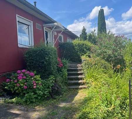 1- Familien-Haus in idyllischer Lage nähe Feldrand