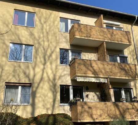 Helle 3- Zimmerwohnung mit Balkon