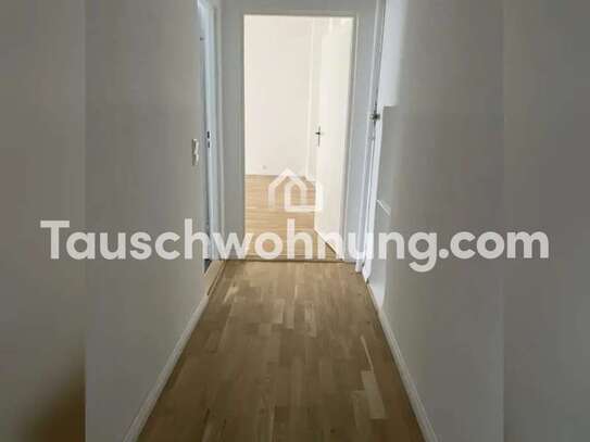 Tauschwohnung: Wir suchen eine 3-4 ZKB Wohnung und tauschen unsere 2 Zimmer