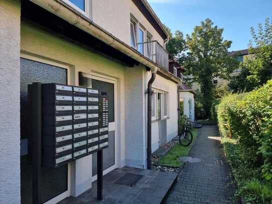 Nähe Burgberg ...
Apartment mit Balkon und herrlichem Blick ins Grüne ...