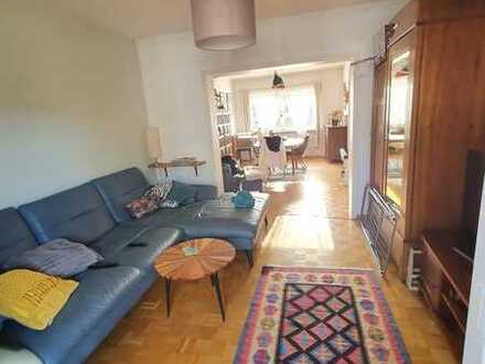 Schöne 3-Zimmer-Wohnung in zentraler Lage mit Balkon