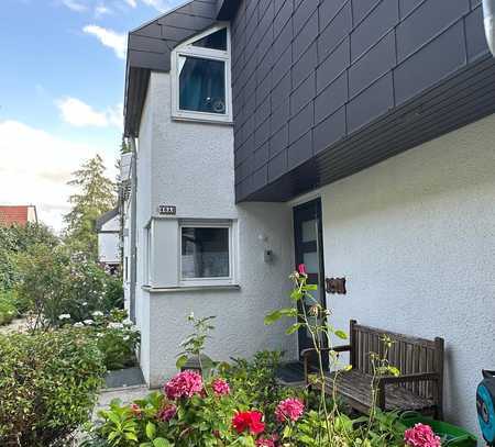 Modernes gemütliches Haus mit großer Terrasse in Möhringen