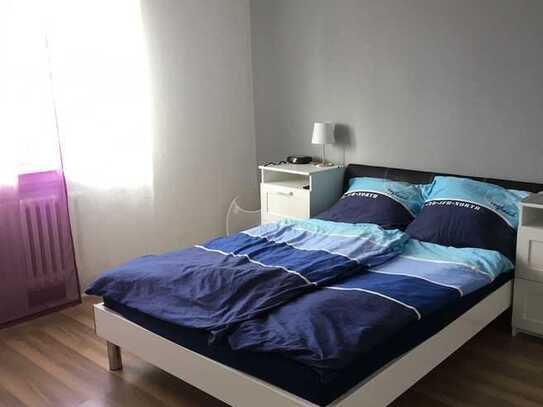 Stilvolle, modernisierte 2-Zimmer-Wohnung mit gehobener Innenausstattung mit EBK in Sindelfingen