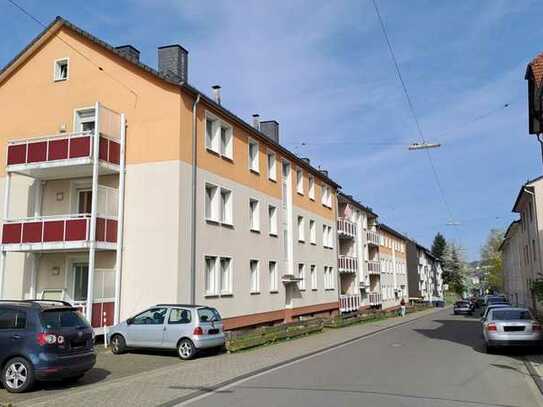 gemütliche und gepflegte Etagenwohnung mit Balkon in zentraler Lage in Siegen