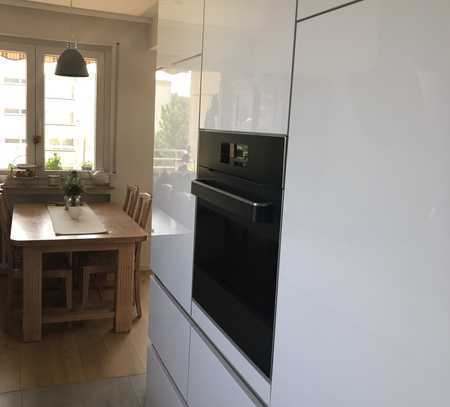 Schöne drei Zimmer Wohnung in Hochtaunuskreis, Oberursel (Taunus)