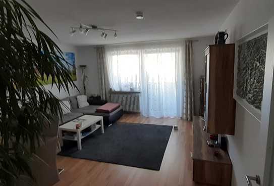 Schöne 3-Zimmer Wohnung mit Balkon in Neusäß nähe UKA