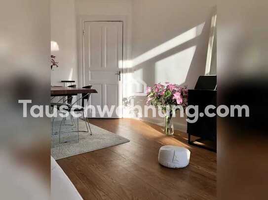 Tauschwohnung: Helle 2-Zimmer Altbau-Wohnung in Eimsbüttel mit Südbalkon