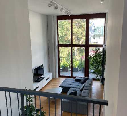 Loftstyle auf 3 Etagen - helle Maisonette-Wohnung mit Südterrasse und Loggia