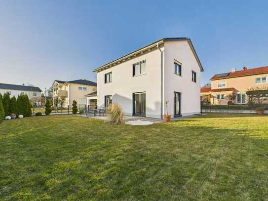 Traumhaftes Einfamilienhaus in Hemau! - Zeitlos, Modern & Nachhaltig!