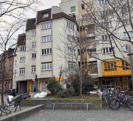 Gepflegte Arztpraxis im Zentrum von Ludwigshafen