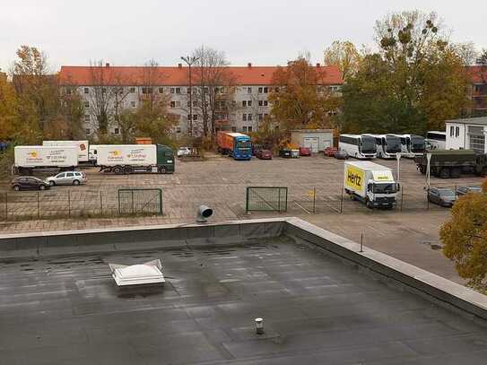 LKW-Stellplätze zu vermieten !