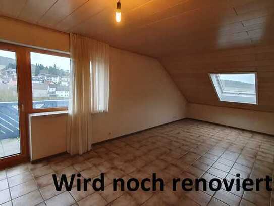 3ZKB-Wohnung mit gehobener Innenausstattung (wird noch renoviert) mit Balkon in Hünstetten-Wallbach