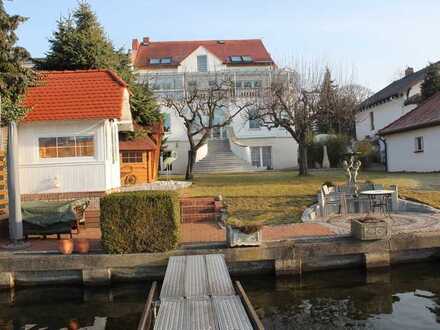 Repräsentative Wohnung an der Spree, Friedrichshagen (Köpenick)