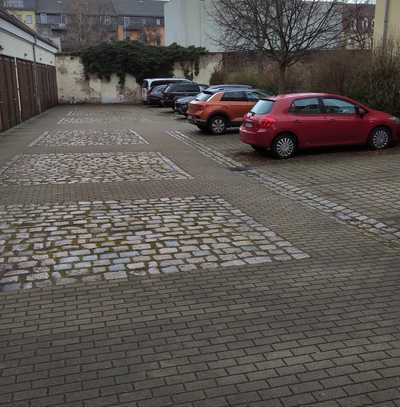 Stellplatz in der Neustadt-Timaeusstraße zu vermieten