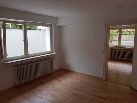 Schöne Zwei-Zimmer-Wohnung in Köln, Rodenkirchen