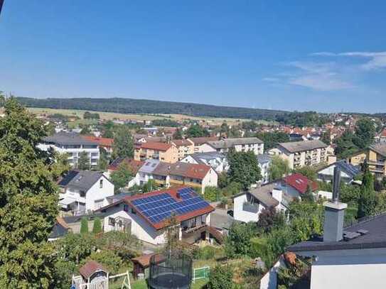 Mit Ausblick Wohnen! MFH mit vielen Möglichkeiten auch Kleingewerbe möglich!!