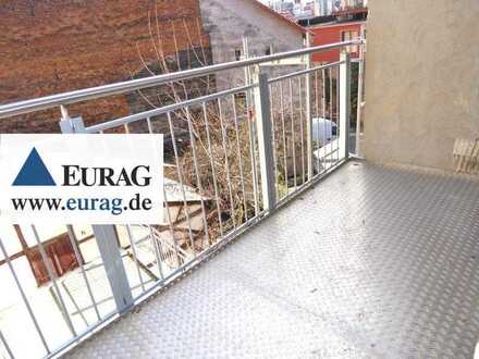 FÜ-City: Helle, gut geschnittene 4-Zi-Whg (2.OG, o. L.), Tageslichtbad, Balkon
