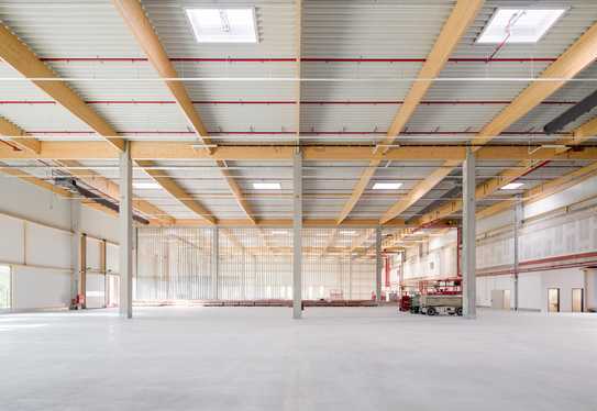 PROVISIONSFREI - 2.600 m² großer Light-Industrial Neubau