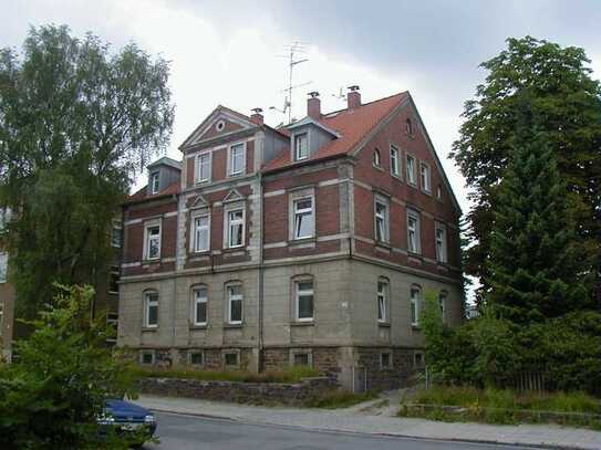 2 Zimmer, Küche, Bad im modernisierten Altbau, fußläufig zum Bahnhof und Zentrum